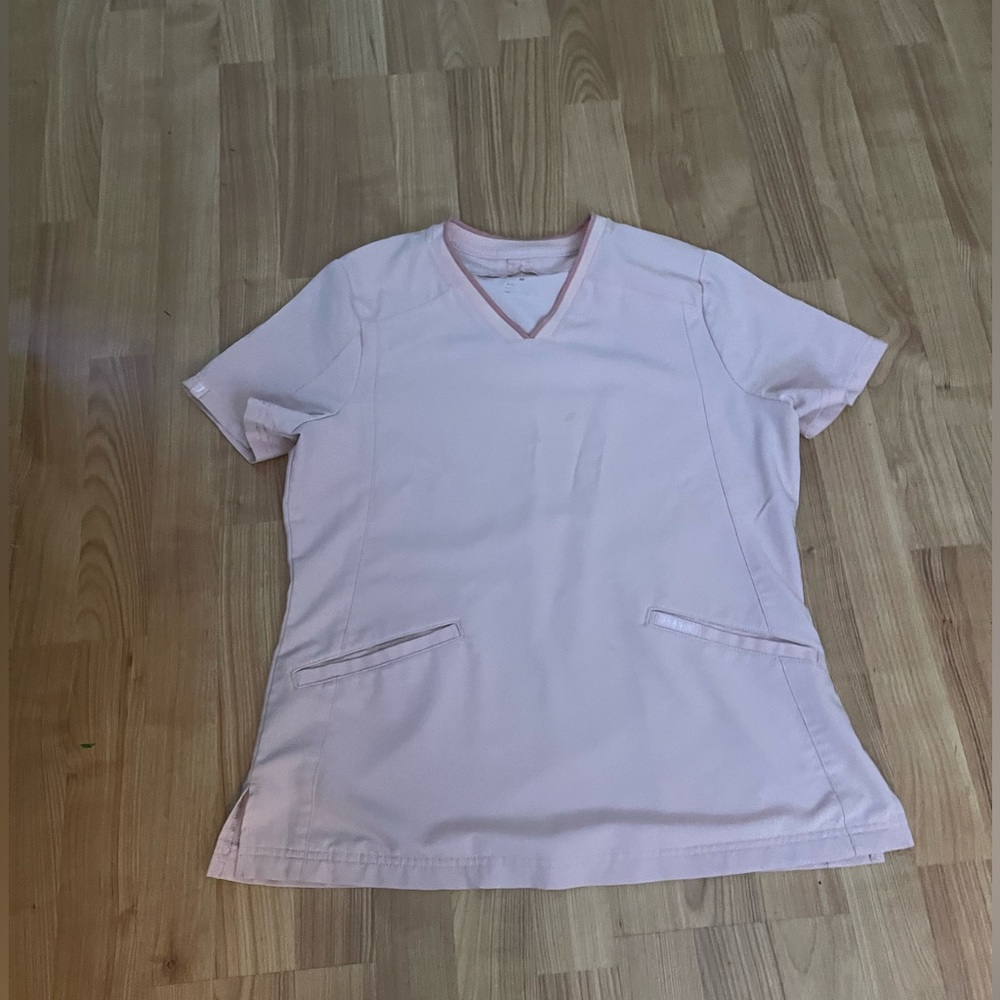 Jaanuu Scrubs
